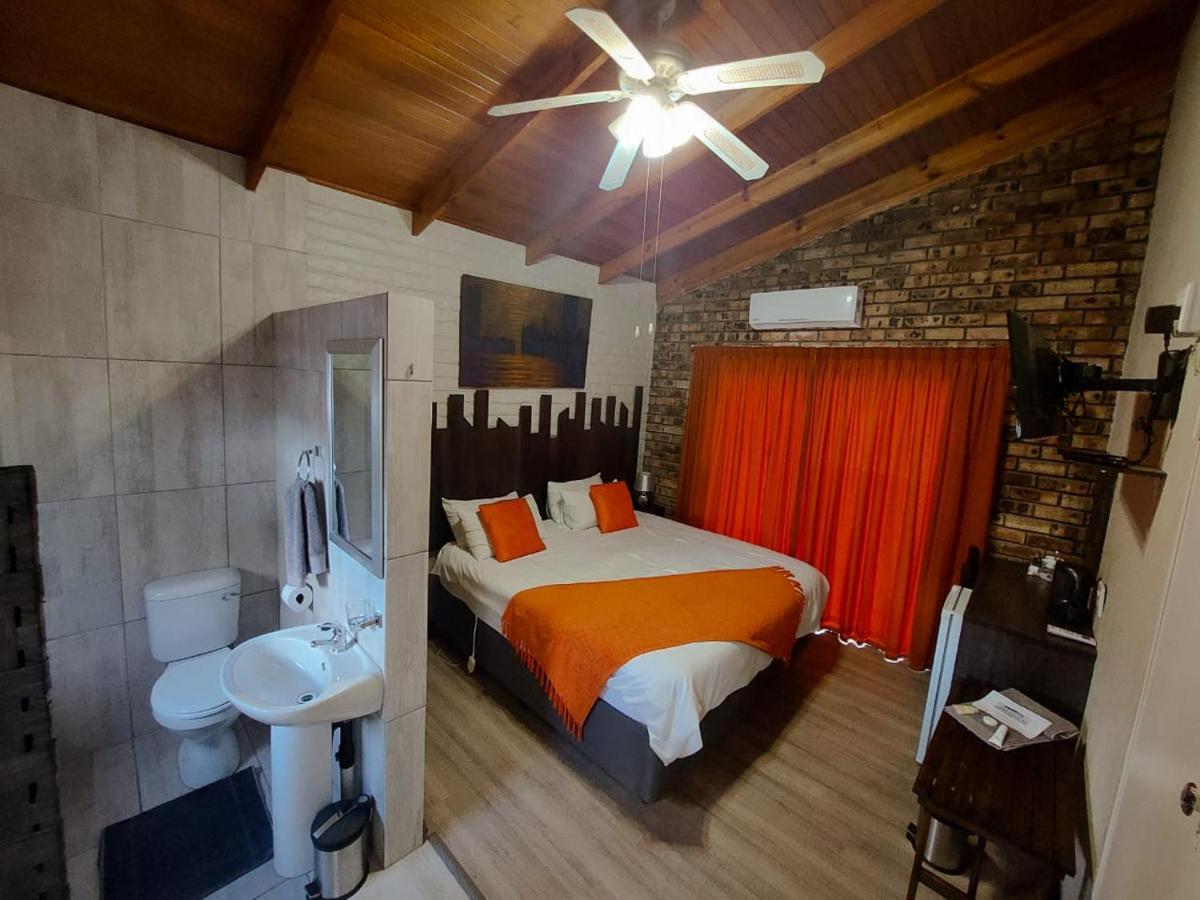 Kruger'S Guest House White River Exterior foto